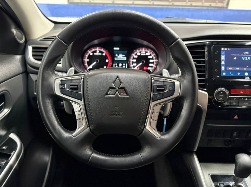 mit l200 triton sport hpe