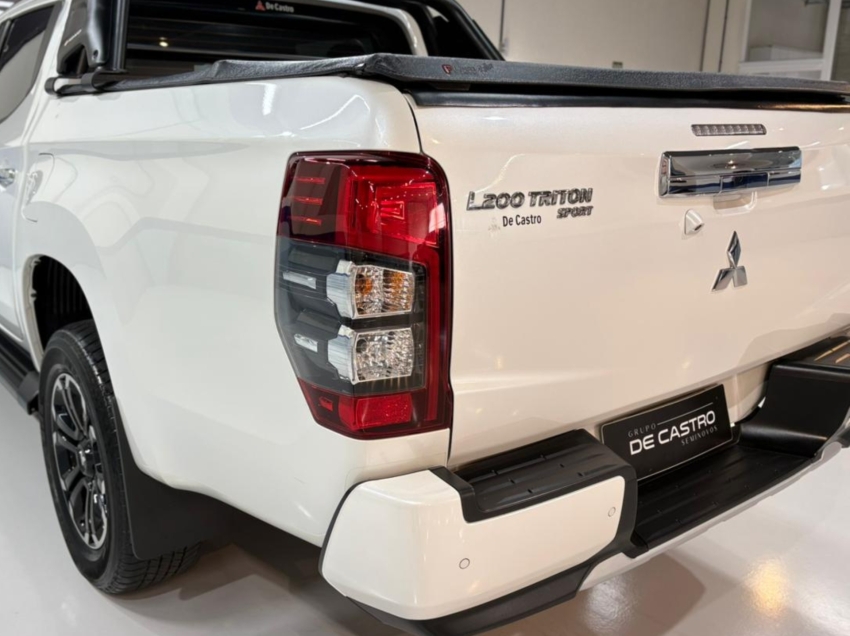 mit l200 triton sport hpe