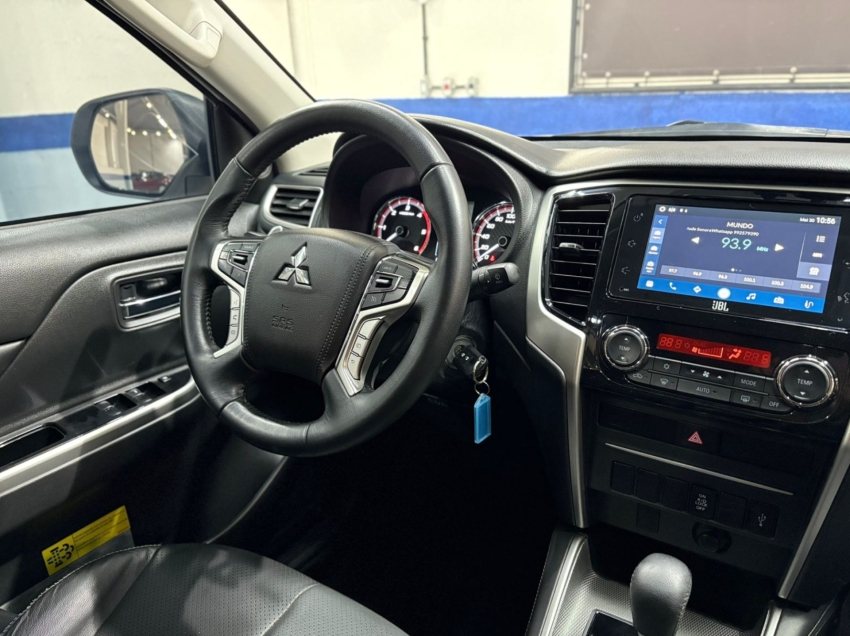 mit l200 triton sport hpe