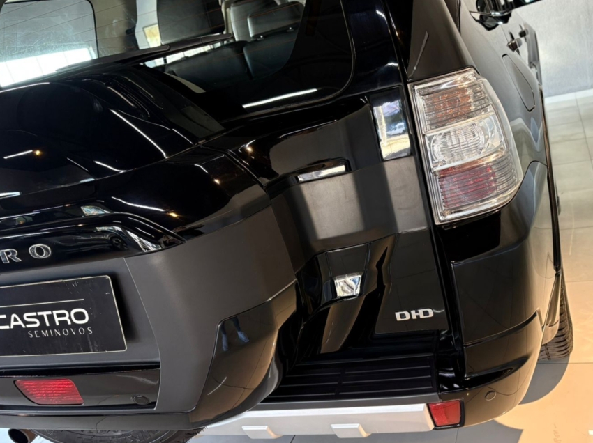 mitsubishi pajero full
