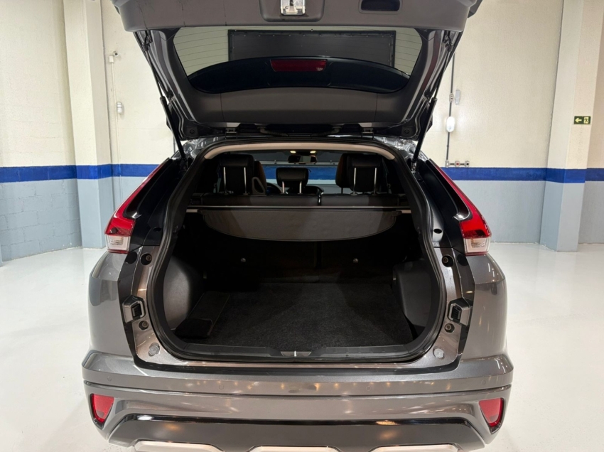mitsubishi eclipse cross hpe-s awc