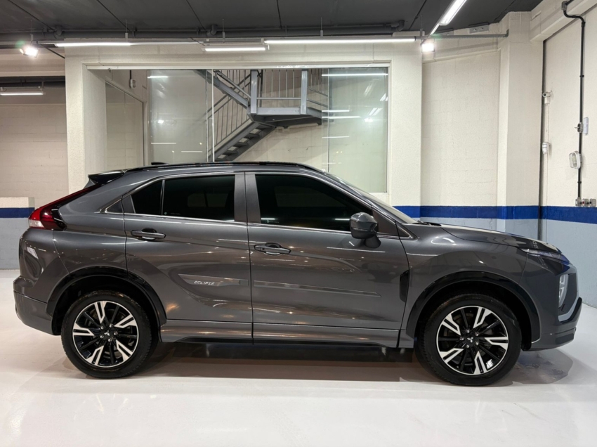 mitsubishi eclipse cross hpe-s awc