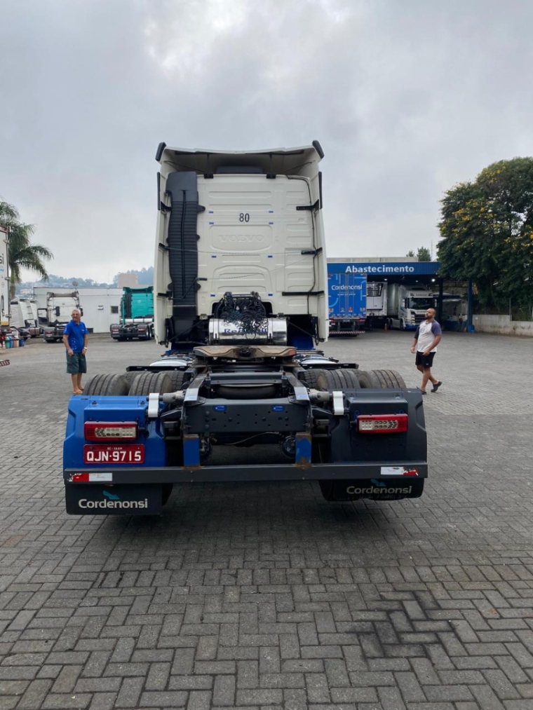 volvo fh 460 6x2 diesel 2p automatico 2020