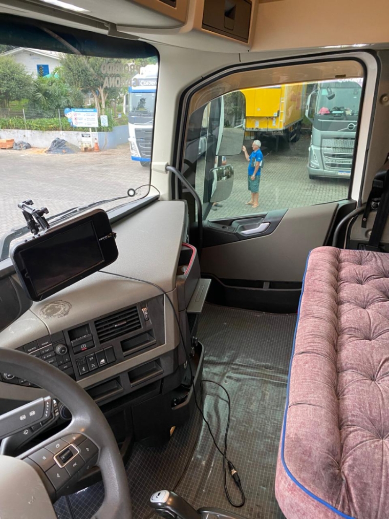 volvo fh 460 6x2 diesel 2p automatico 2020