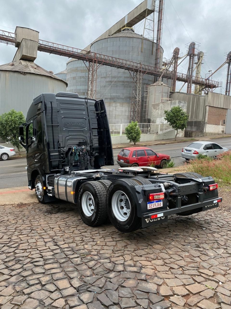 volvo fh 460 6x2 diesel 2p automatico 2021