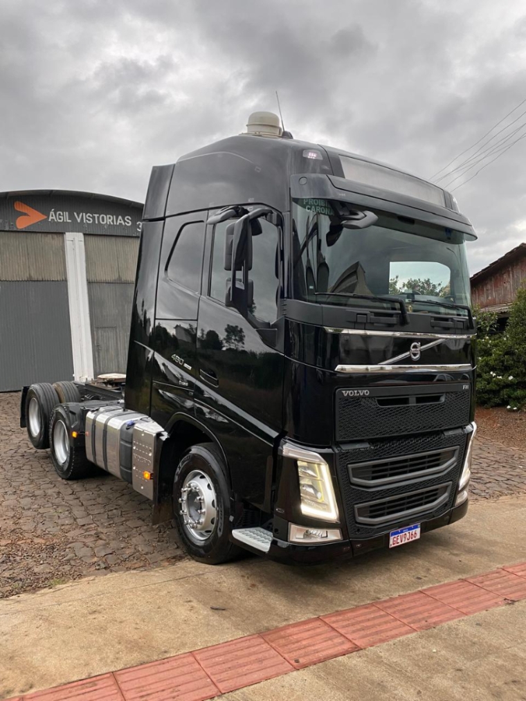volvo fh 460 6x2 diesel 2p automatico 2021