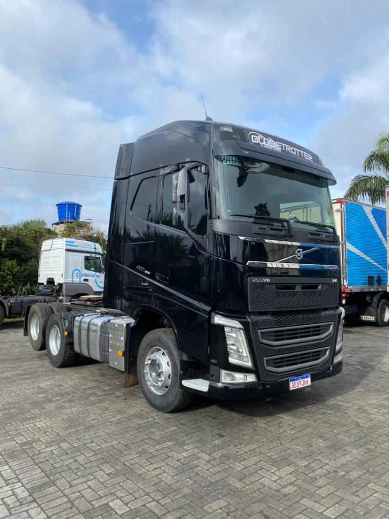 volvo fh 460 6x2 diesel 2p automatico 2021