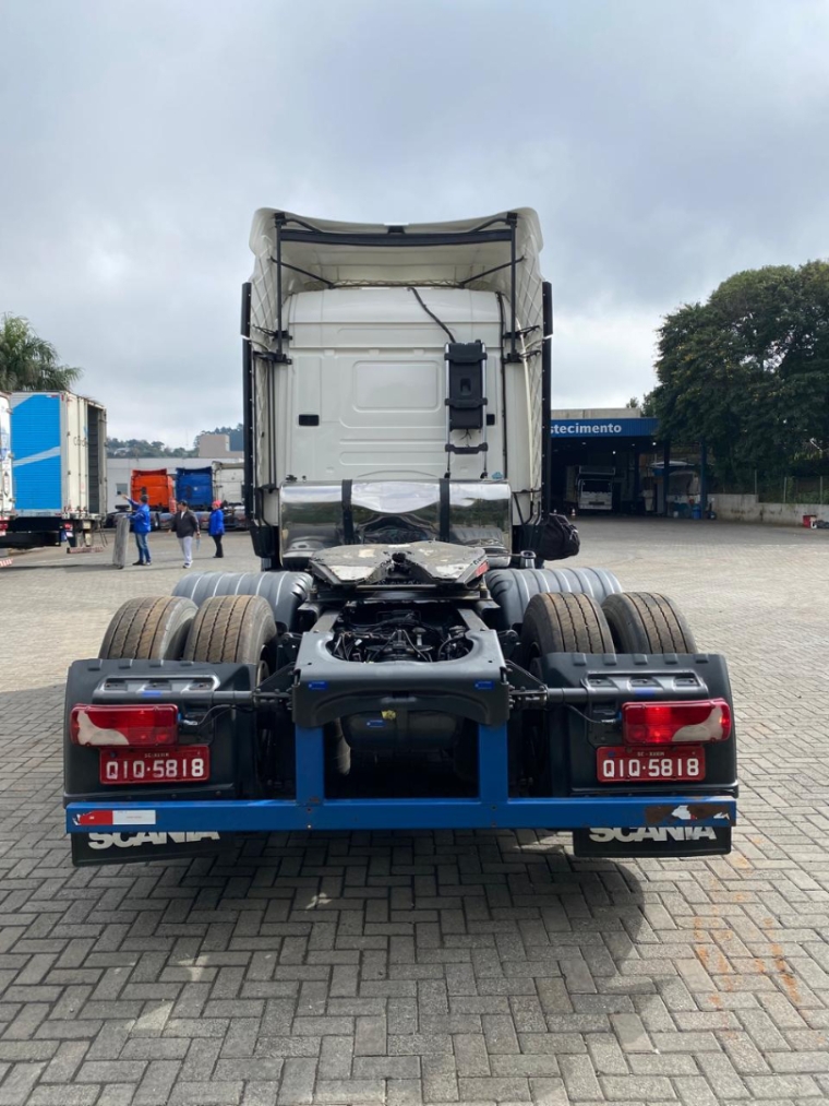scania r 440 6x2 diesel 2p automatico 2018