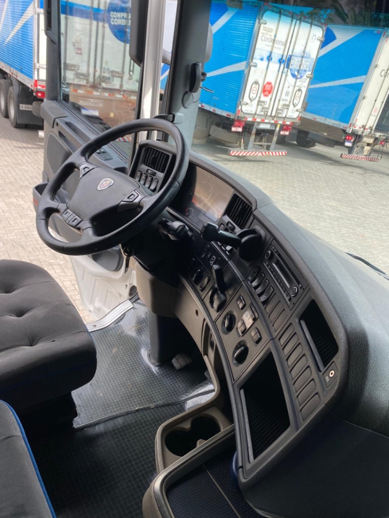 scania r 440 6x2 diesel 2p automatico 2018