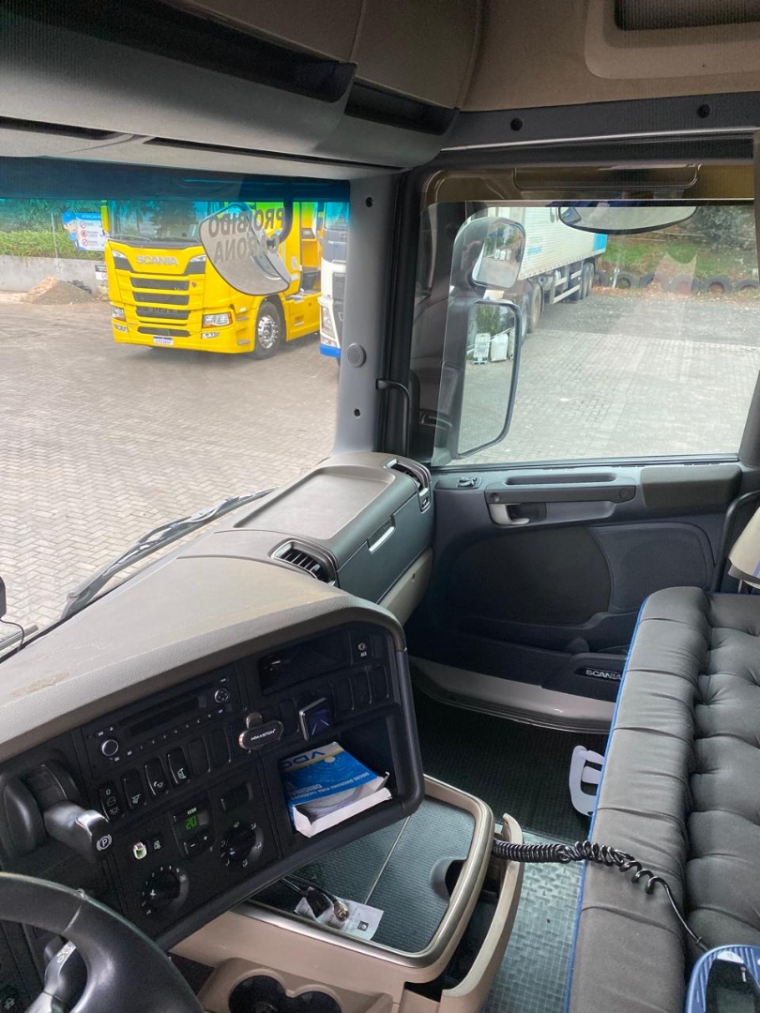 scania r 440 6x2 diesel 2p automatico 2018