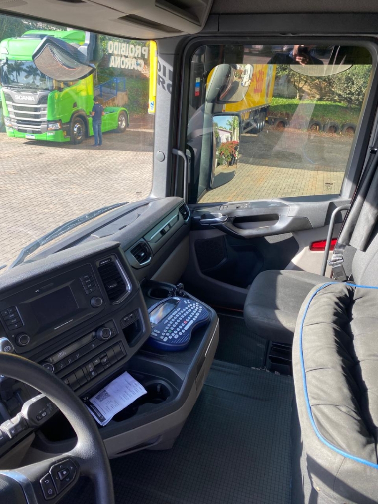 scania r 450 6x2 diesel 2p automatico 2022