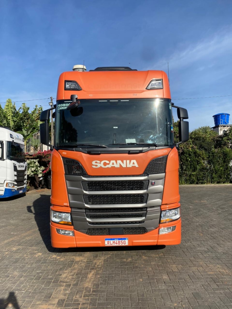 scania r 450 6x2 diesel 2p automatico 2022