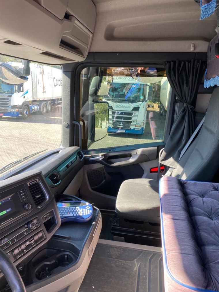 scania r 450 6x2 diesel 2p automatico 2019
