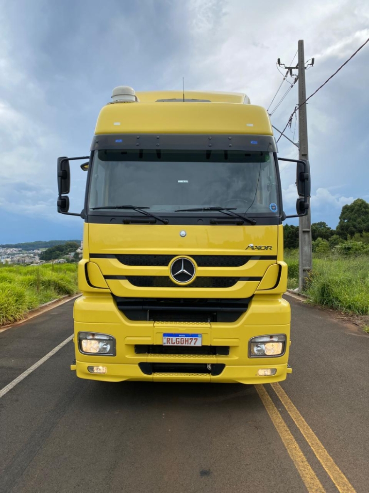 mercedes-benz axor 2536 6x2 diesel 2p automatico 20202