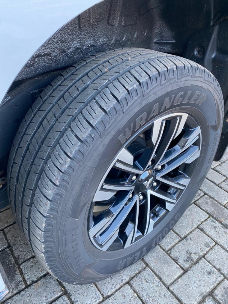 mitsubishi pajero sport 2.4 16v mivec turbo diesel hpe-s awd automatico 5p 202212