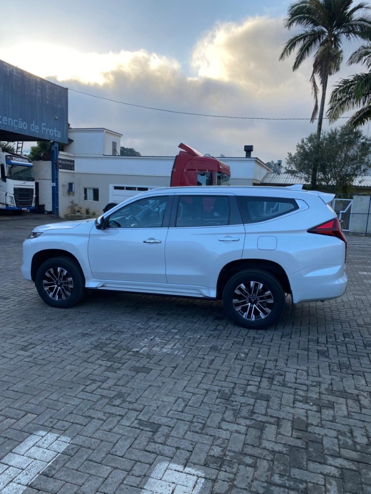 mitsubishi pajero sport 2.4 16v mivec turbo diesel hpe-s awd automatico 5p 20223