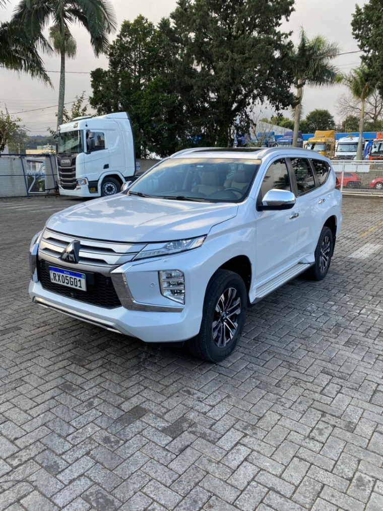 mitsubishi pajero sport 2.4 16v mivec turbo diesel hpe-s awd automatico 5p 20220