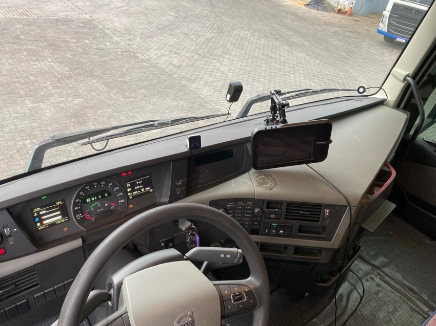 volvo fh 460 6x2 diesel 2p automatico 20209