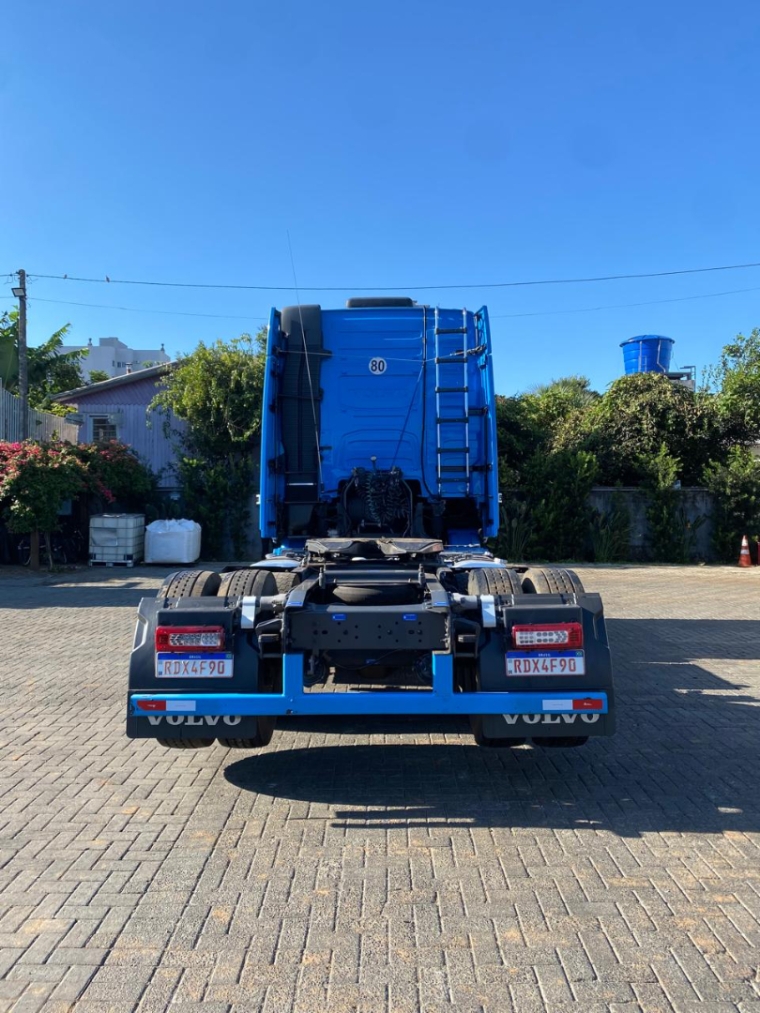 volvo fh 460 6x2 diesel 2p automatico 20215