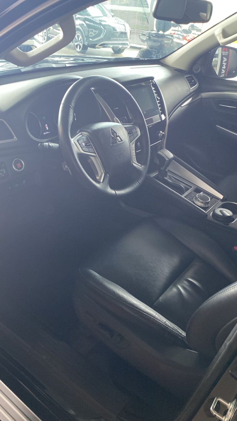pajero sport hpe