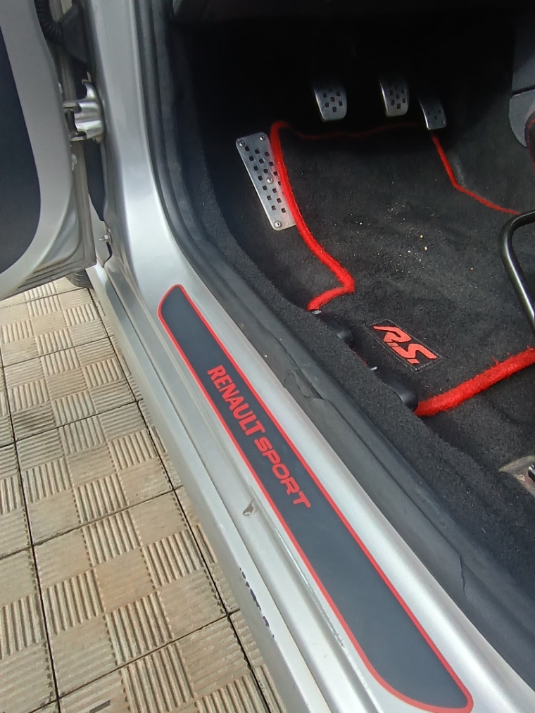 renault sandero 2.0 16v hi-flex rs racing spirit manual 2018