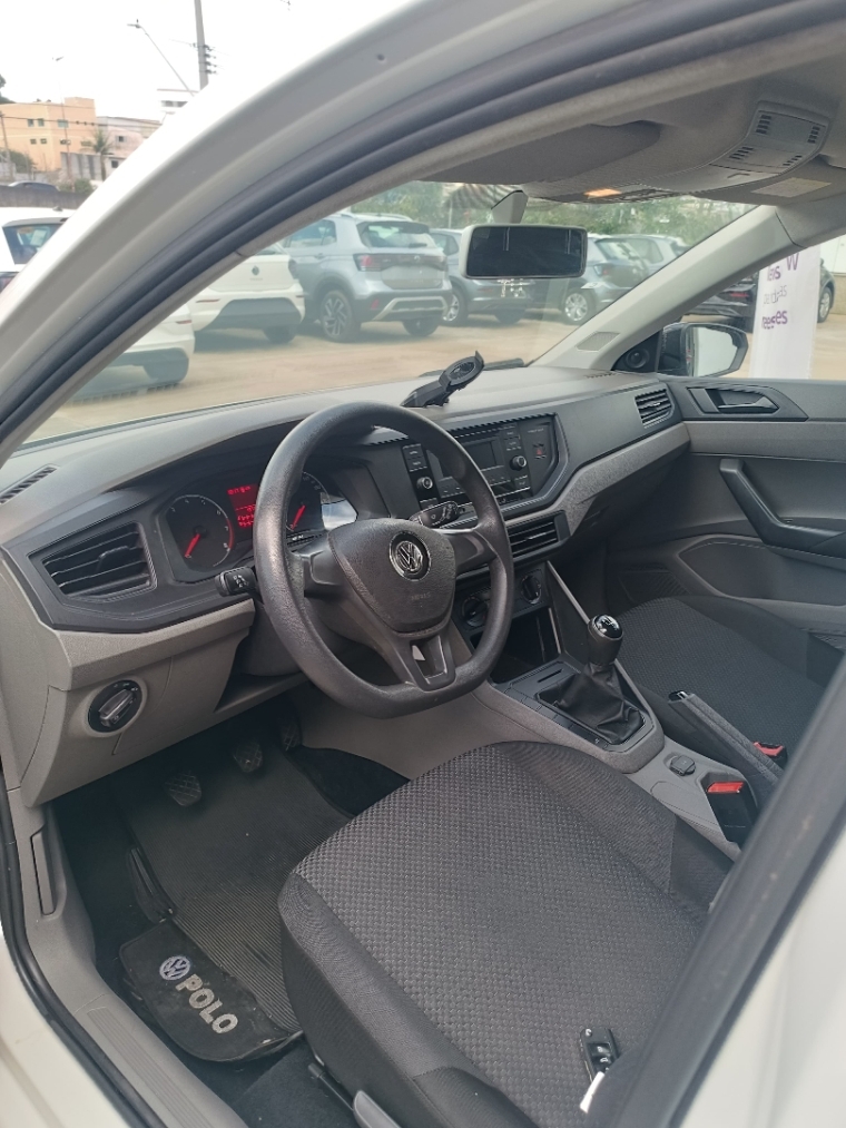 volkswagen polo 1.6 msi total flex manual 2018