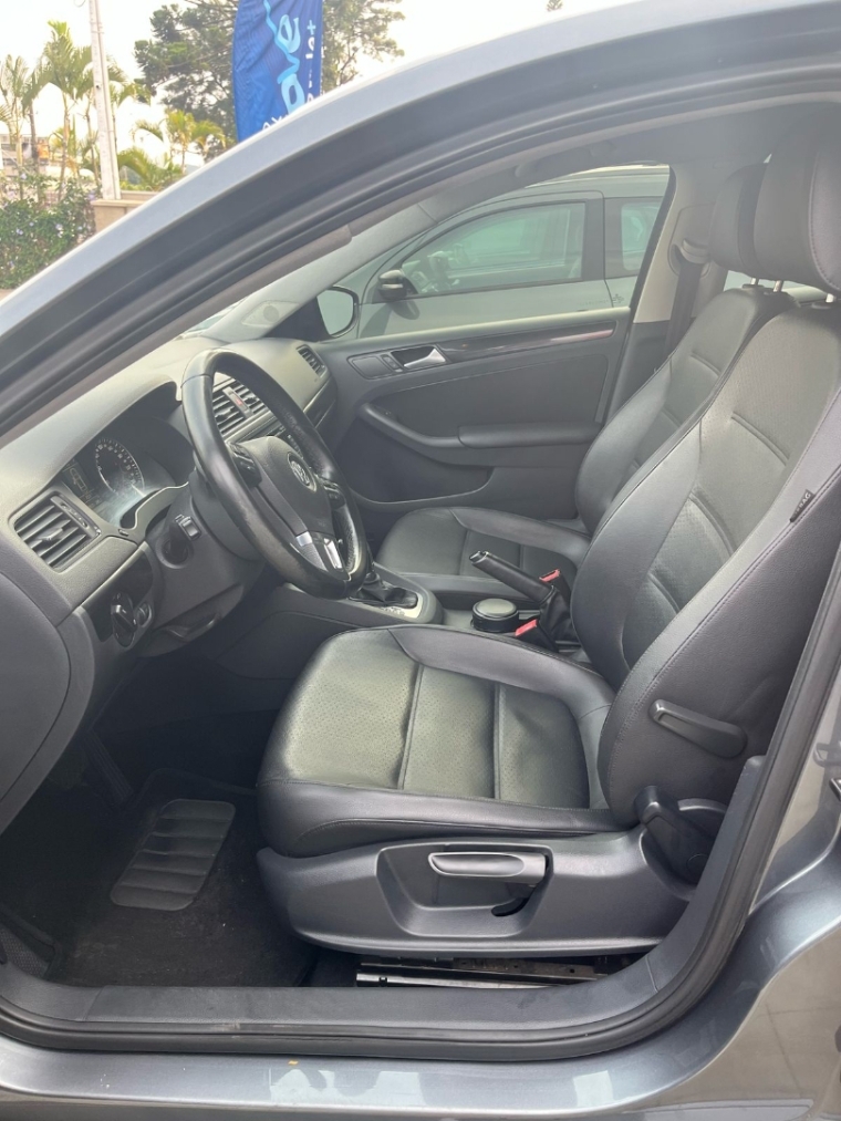 volkswagen jetta 2.0 comfortline flex 4p tiptronic 2014
