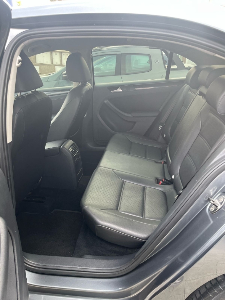 volkswagen jetta 2.0 comfortline flex 4p tiptronic 2014