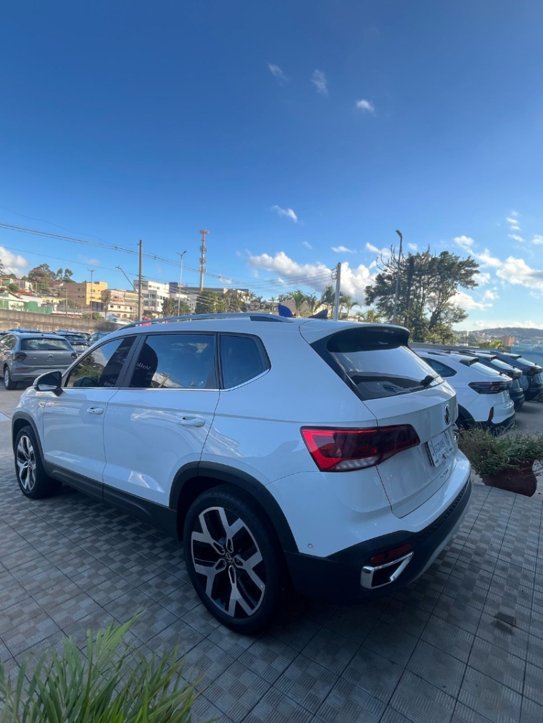 volkswagen taos 1.4 250 tsi total flex highline automatico 2024