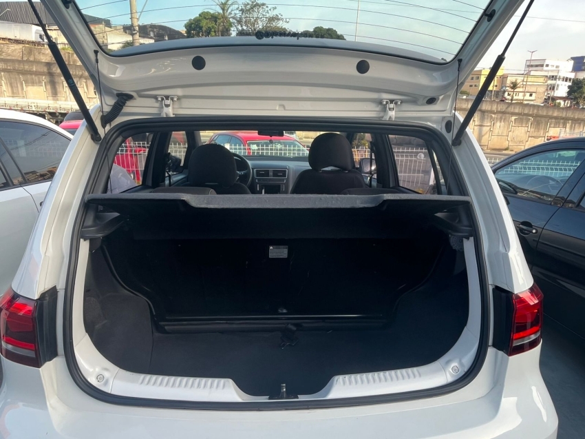 volkswagen fox 1.6 msi run 8v flex 4p manual 2017