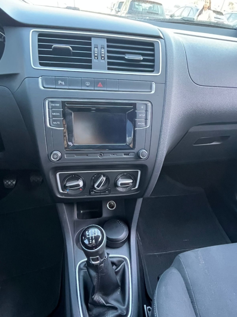 volkswagen fox 1.6 msi run 8v flex 4p manual 2017
