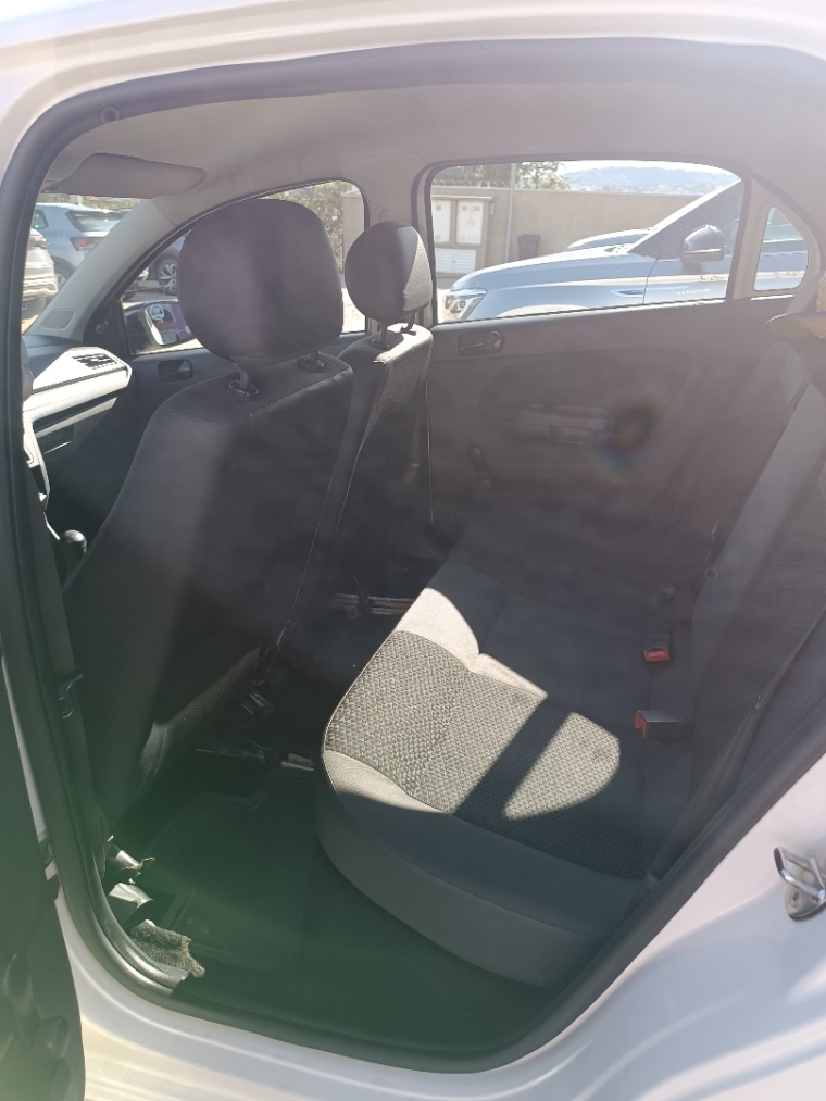 volkswagen gol 1.0 12v mpi totalflex 4p manual.