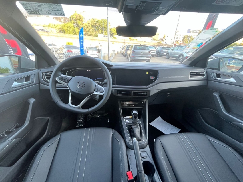 volkswagen nivus 1.0 200 tsi total flex highline automatico 4p 2026