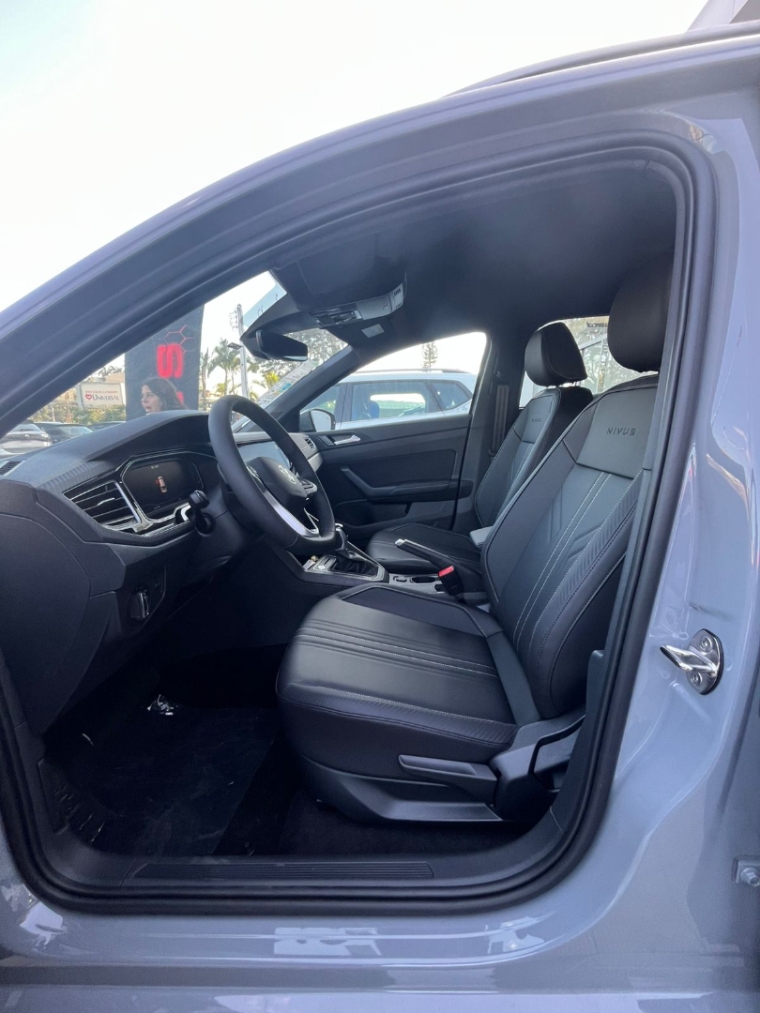 volkswagen nivus 1.0 200 tsi total flex highline automatico 4p 2026