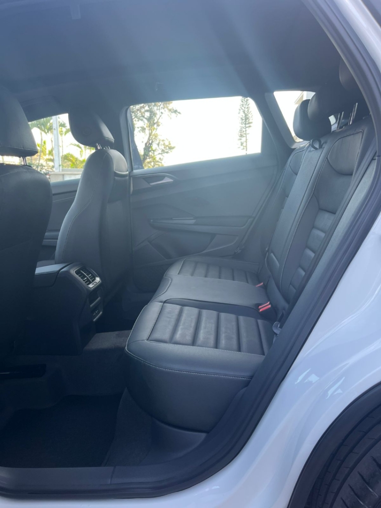 volkswagen taos 1.4 250 tsi total flex highline automatico 4p 2025