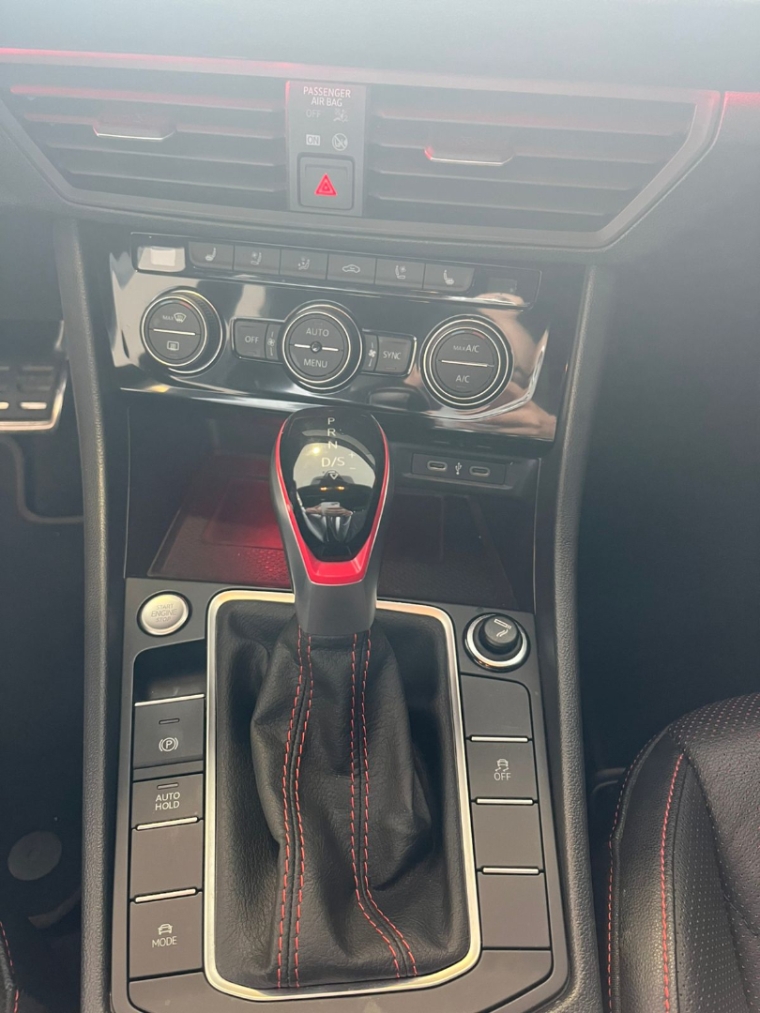 volkswagen jetta 2.0 350 tsi gasolina gli dsg flex 4p automatico 2024