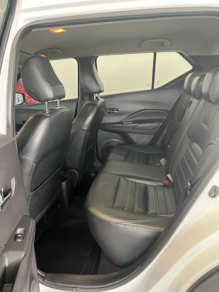 nissan kicks 1.6 16v flexstart sl 4p xtronic flex automatico 2017