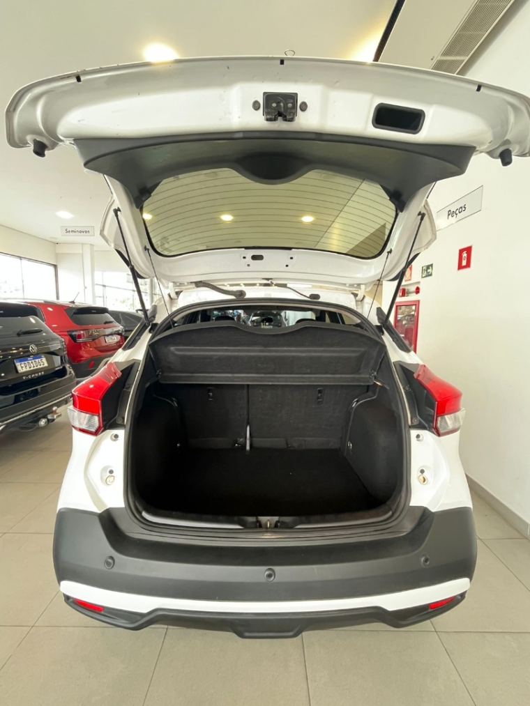 nissan kicks 1.6 16v flexstart sl 4p xtronic flex automatico 2017