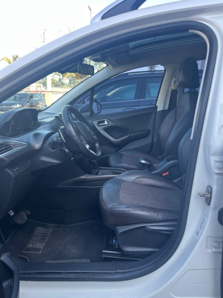 peugeot 2008 1.6 16v flex griffe 4p automatico 2017