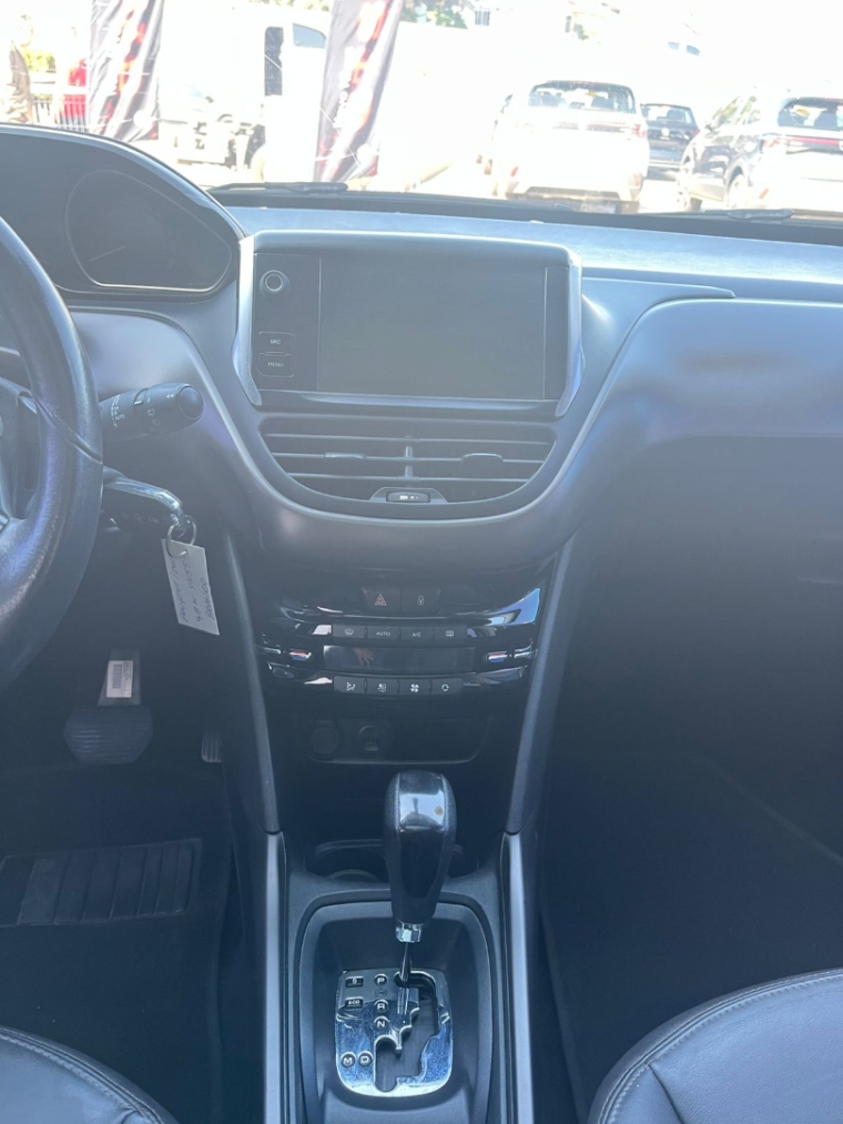 peugeot 2008 1.6 16v flex griffe 4p automatico 2017