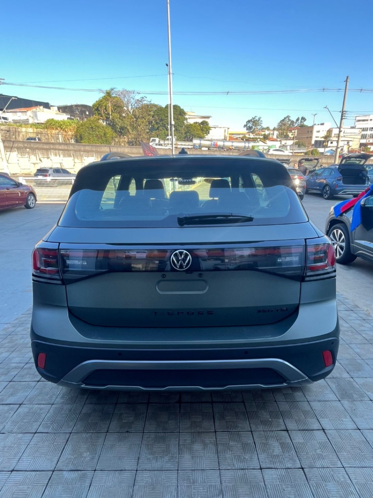 volkswagen t-cross 1.4 250 tsi total flex extreme automatico 4p 2026