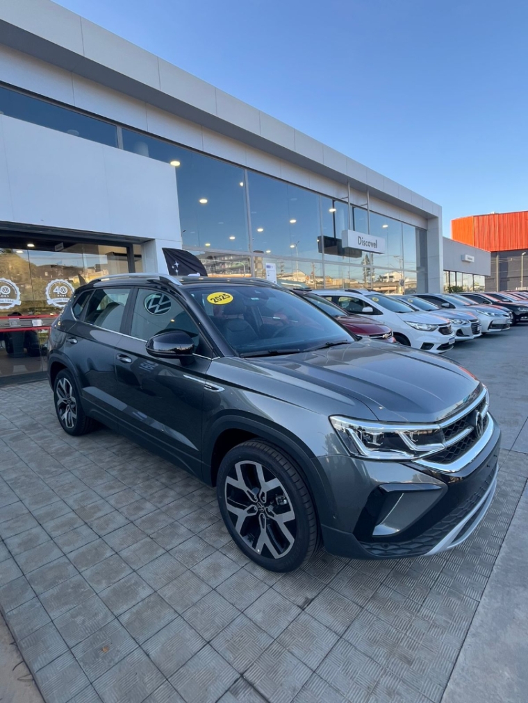 volkswagen taos 1.4 250 tsi total flex highline automatico 4p 2025