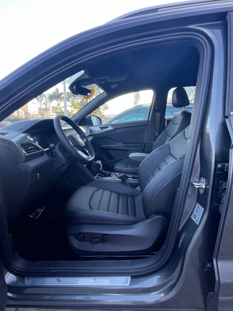 volkswagen taos 1.4 250 tsi total flex highline automatico 4p 2025