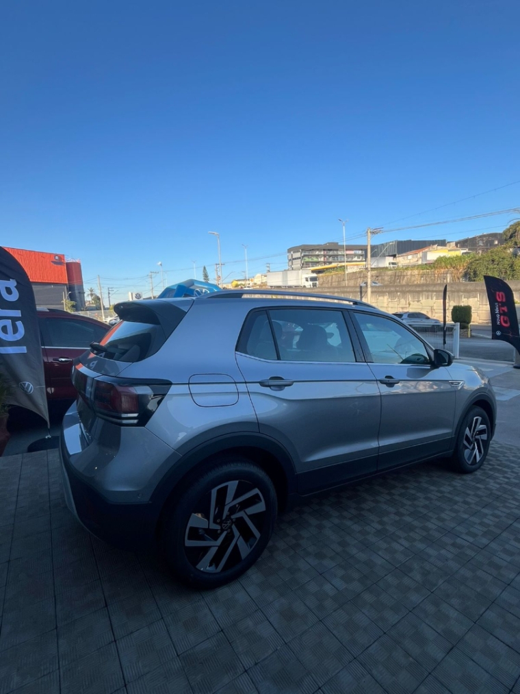 volkswagen t-cross 1.4 250 tsi total flex highline automatico 4p 2025