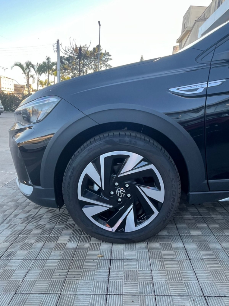 volkswagen nivus 1.0 200 tsi total flex highline automatico 4p 2025