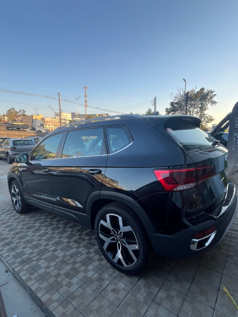 volkswagen taos 1.4 250 tsi total flex highline automatico 4p 2025