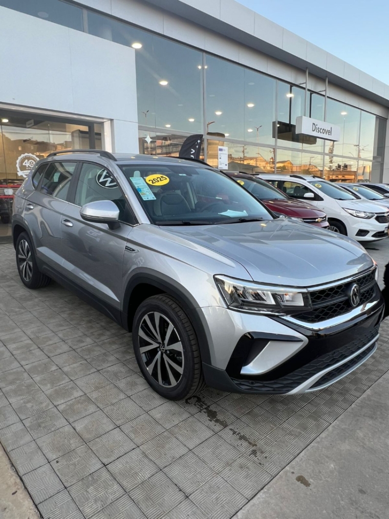 volkswagen taos 1.4 250 tsi total flex comfortline automatico 4p 2025