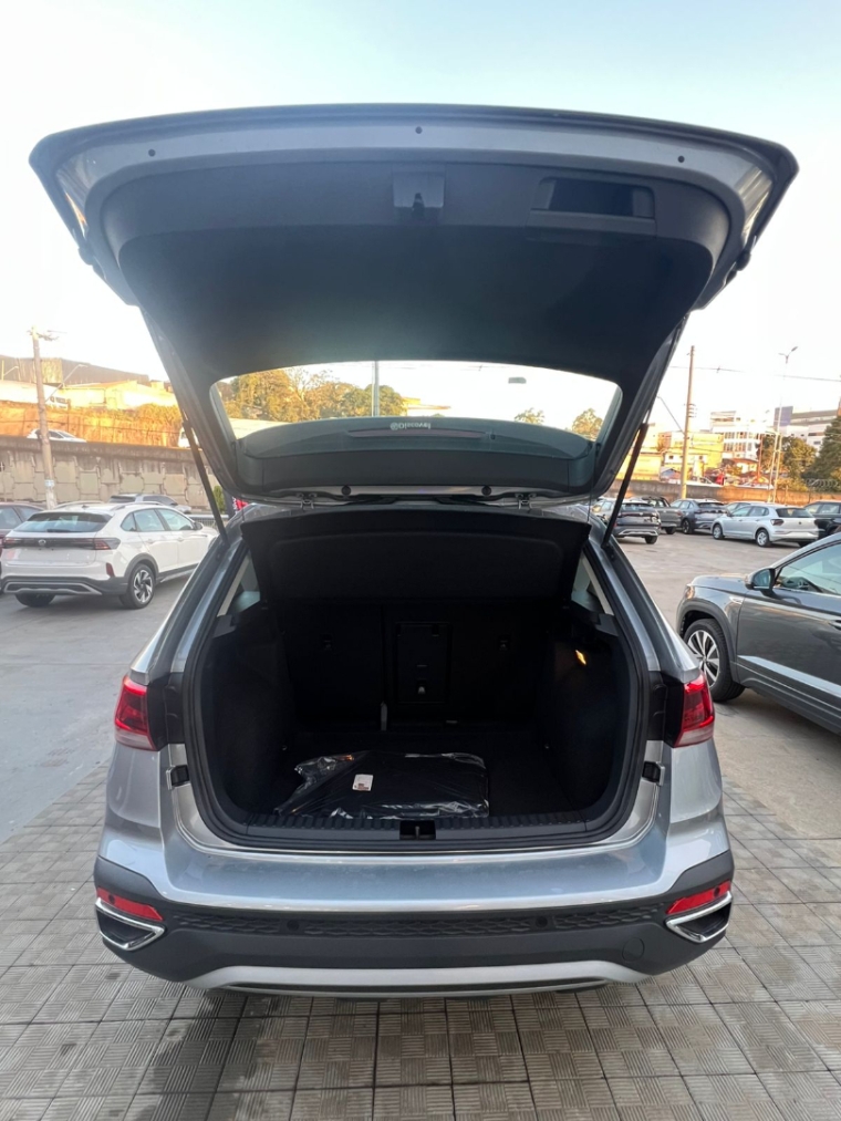 volkswagen taos 1.4 250 tsi total flex comfortline automatico 4p 2025