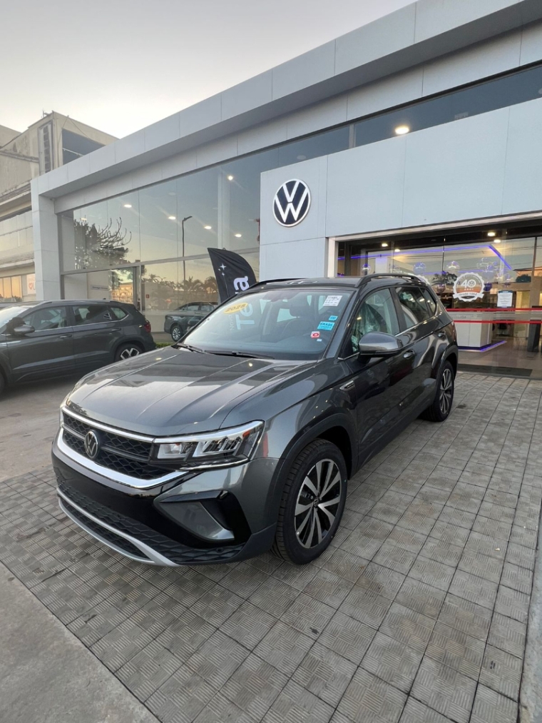 volkswagen taos 1.4 250 tsi total flex comfortline automatico 4p 2025