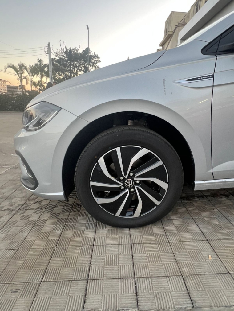 volkswagen polo 1.0 170 tsi highline automatico flex 4p 2026